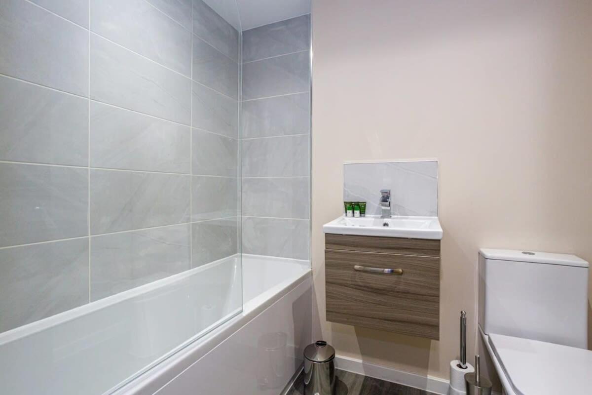 Stylish And Modern 1 Bedroom Apartment Manchester Ngoại thất bức ảnh